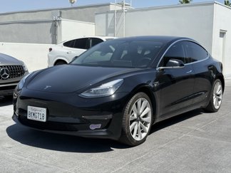 Used 2019 Tesla Model 3 image 1