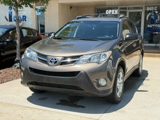 Used 2015 Toyota RAV4 LE image 1