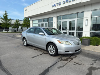 Used 2009 Toyota Camry LE image 1