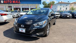 Used 2023 Nissan Versa SV image 1