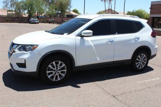 Used 2020 Nissan Rogue SV image 1