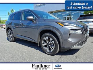 Used 2022 Nissan Rogue SV image 1