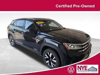 Used 2022 Volkswagen Atlas Cross Sport SE image 1