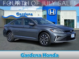 Used 2025 Volkswagen Jetta S image 1