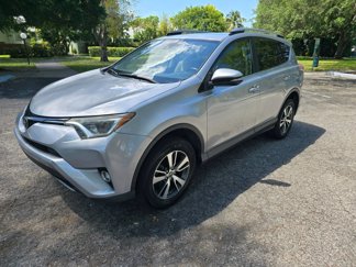 Used 2018 Toyota RAV4 XLE image 1