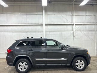 Used 2011 Jeep Grand Cherokee Laredo image 1