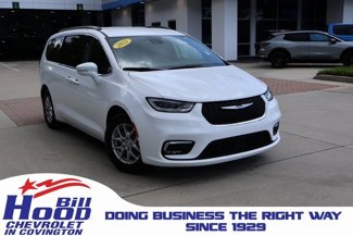 Used 2022 Chrysler Pacifica Touring-L image 1