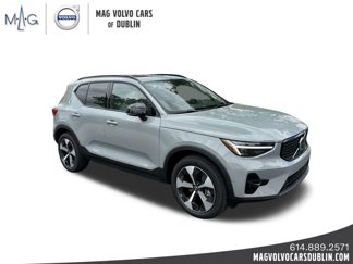 New 2025 Volvo XC40 B5 Plus w/ Protection Package Premier image 1