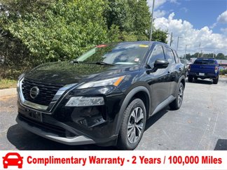 Used 2021 Nissan Rogue SV image 1