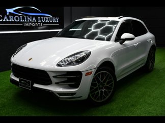 Used 2017 Porsche Macan Turbo image 1
