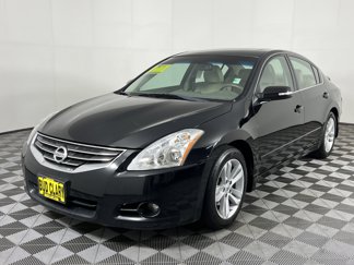 Used 2012 Nissan Altima 3.5 SR w/ Sport Pkg image 1