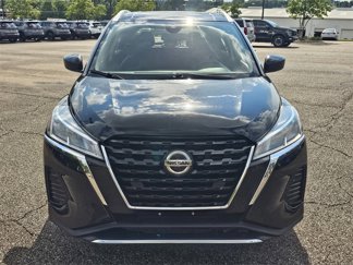 Used 2021 Nissan Kicks SV video 2