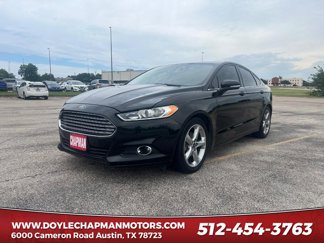 Used 2015 Ford Fusion SE image 1