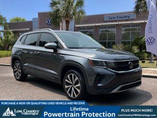 Used 2023 Volkswagen Taos SE image 1