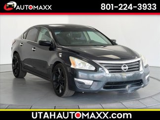 Used 2013 Nissan Altima 2.5 S image 1