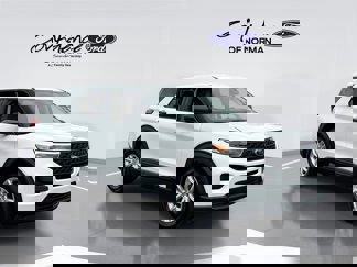 Used 2021 Ford Explorer 2WD image 1