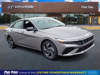 New 2025 Hyundai Elantra Sport image 1