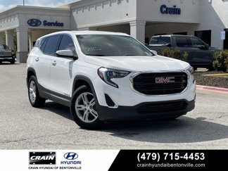 Used 2020 GMC Terrain SLE image 1
