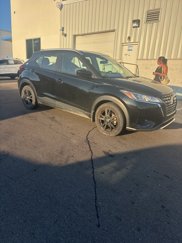 Used 2023 Nissan Kicks SV image 1