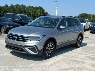 Used 2024 Volkswagen Tiguan S image 1