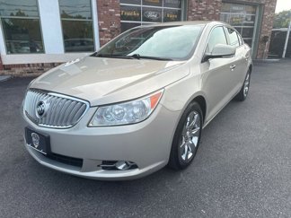 Used 2011 Buick LaCrosse CXL image 1