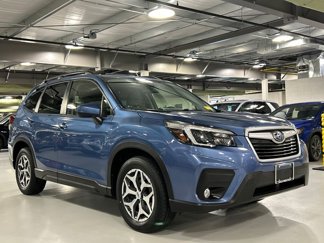 Used 2021 Subaru Forester Premium image 1