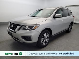 Used 2019 Nissan Pathfinder SV image 1