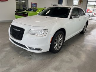 Used 2015 Chrysler 300 Limited w/ 300 Premium Group image 1
