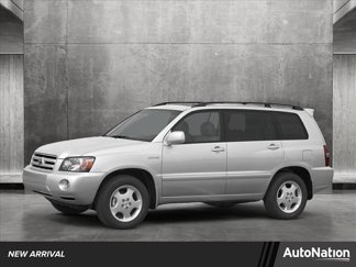 Used 2005 Toyota Highlander 4WD V6 w/ 3rd Row image 1