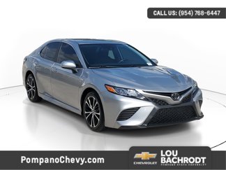 Used 2019 Toyota Camry LE image 1