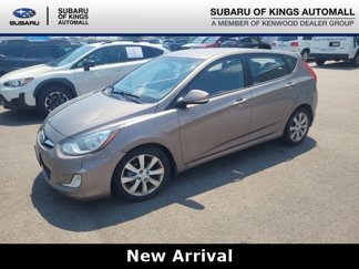 Used 2013 Hyundai Accent SE image 1