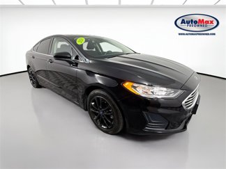 Used 2020 Ford Fusion SE image 1