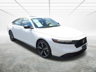 Used 2023 Honda Accord Sport image 1