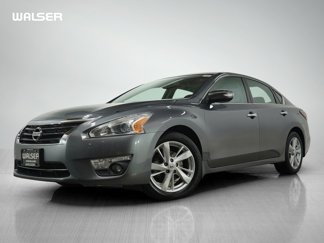 Used 2015 Nissan Altima 2.5 SV image 1