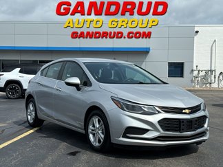 Used 2018 Chevrolet Cruze LT image 1
