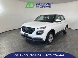 Used 2021 Hyundai Venue SE image 1