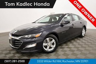 Used 2023 Chevrolet Malibu LT image 1