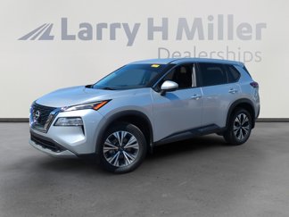 Used 2022 Nissan Rogue SV video 1