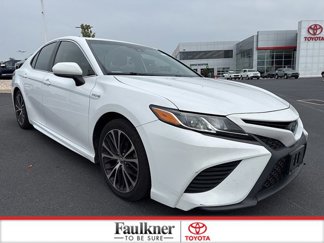 Used 2019 Toyota Camry SE image 1