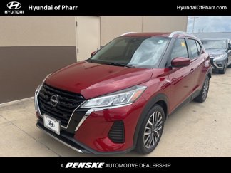 Used 2022 Nissan Kicks SV image 1
