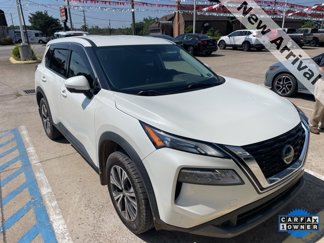 Used 2021 Nissan Rogue SV image 1