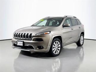 Used 2017 Jeep Cherokee Overland w/ Technology Group image 1