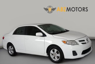 Used 2011 Toyota Corolla LE image 1