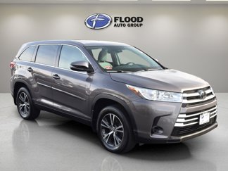 Used 2019 Toyota Highlander AWD V6 image 1