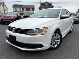Used 2012 Volkswagen Jetta SE image 1