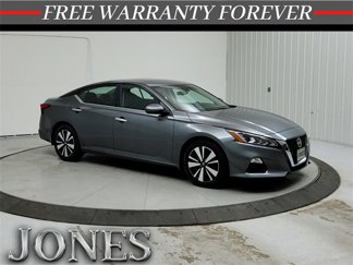 Used 2022 Nissan Altima 2.5 SV w/ SV Premium Package image 1