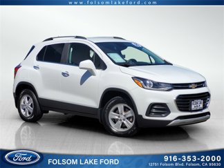 Used 2020 Chevrolet Trax LT w/ LT Convenience Package image 1