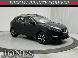 Used 2022 Nissan Rogue Sport SL image 1