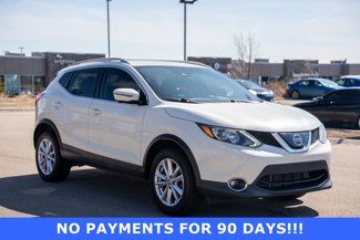 Used 2019 Nissan Rogue Sport SV w/ Technology Package image 1