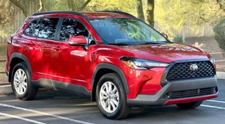 Used 2023 Toyota Corolla Cross LE image 1